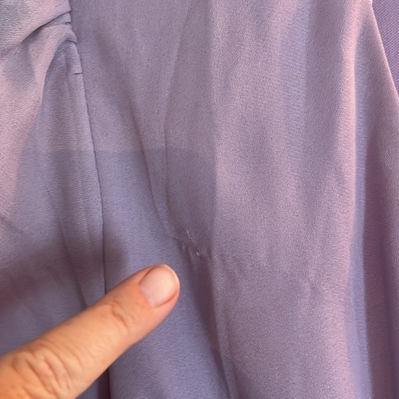 Francesca‘s-mi ami-M-Lavender purple-wrap dress.Tie detail, built in slip v-neck - Picture 13 of 13